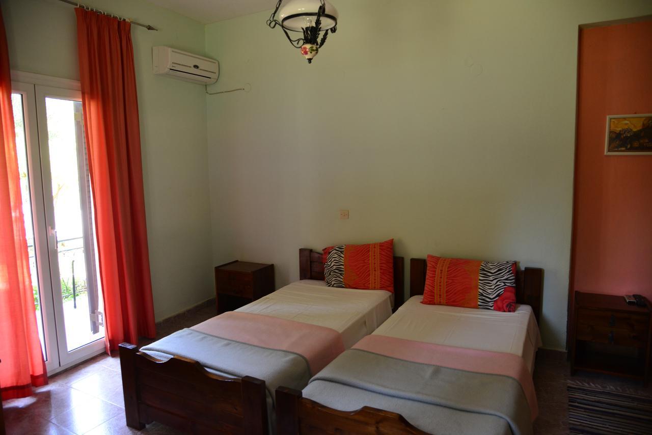 Pension Ipiros Gouvia Habitación foto